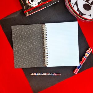 Caderno Smart Colegial 10 Matérias Disney Mickey DAC