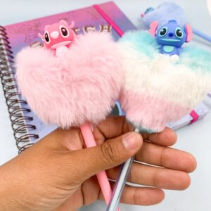 Caneta Premium Coração Pelúcia STITCH e ANGEL - UND