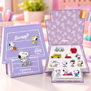 Caderno de Adesivos 20 Fls com 200 Adesivos Snoopy - DAC