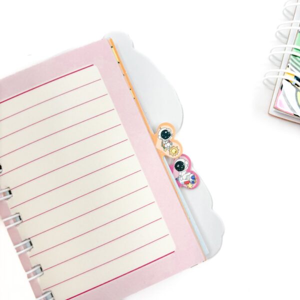 Mini Caderno Aramado Astronauta