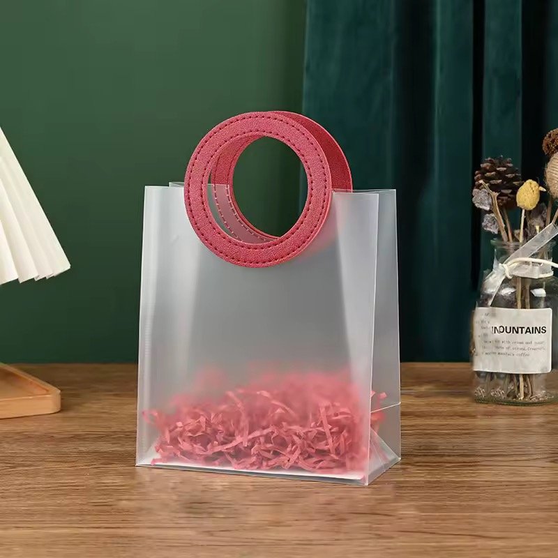 Embalagem Bolsa Transparente c/ Alça Argola 18,5 x 16x8cm - IMPORTADO - UND