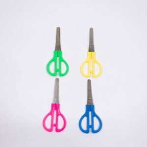 Tesoura Escolar Niquelada  13 cm KAZ - BLISTER c/ 12 UND
