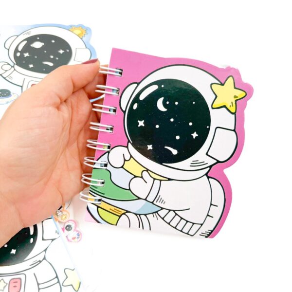 Mini Caderno Aramado Astronauta