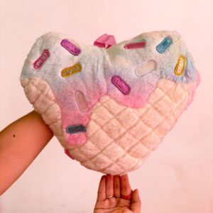Mochila Fofa Pelúcia Gelatos Docinhos