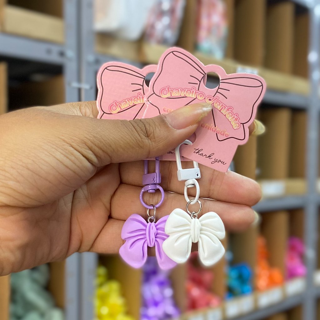 Chaveiro  Pingente Charm Laço - IMPORTADO - UND