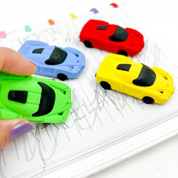 Borracha Colorful 3D Carrinho - Cx 36 Und