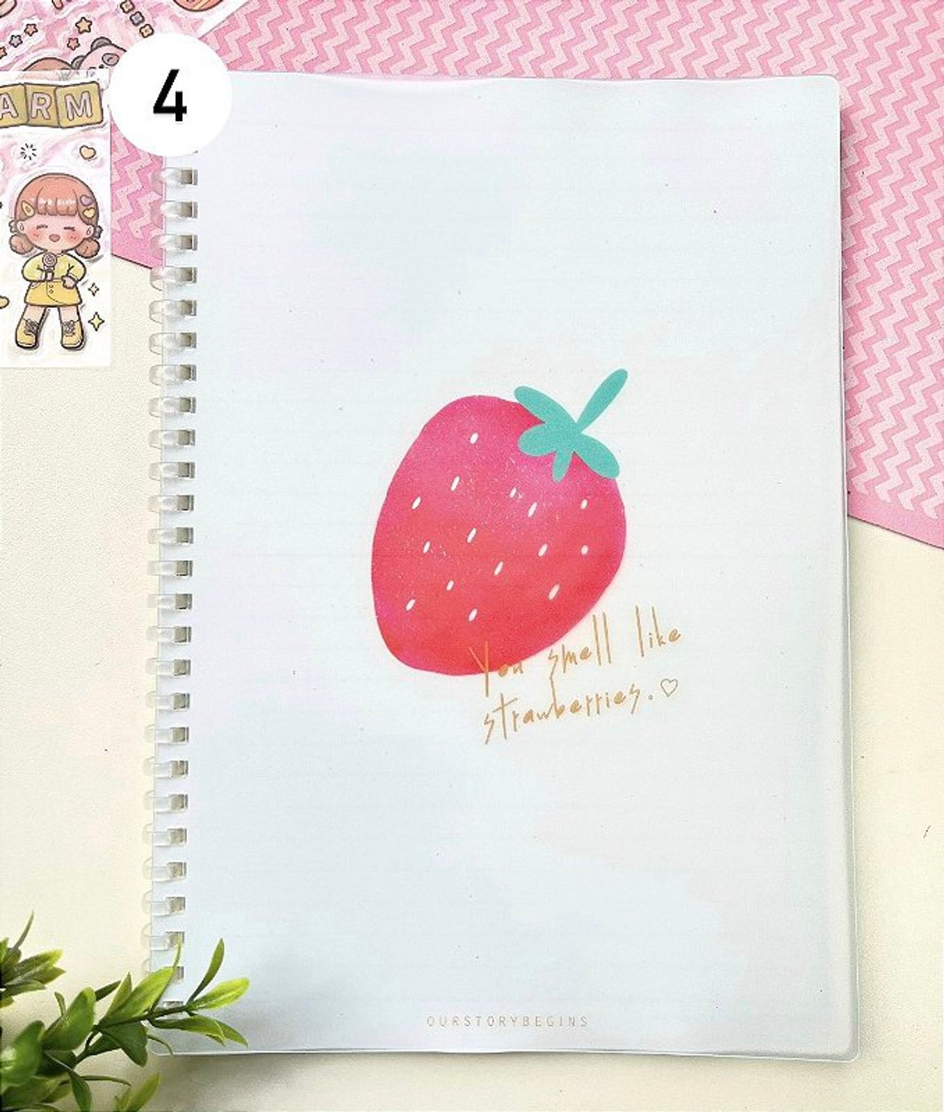 Caderno B5 Capa Plástica MORANGO 70 fls 17,5x25cm - IMPORTADO - UND