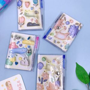 Mini Caderno Gatinho Capa c/ Fechamento e Mini Caneta - UND