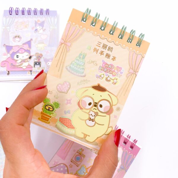 Caderninho de Adesivos My Melody e Sua Turma
