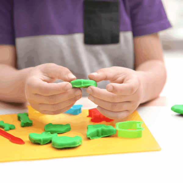Kit Massinha de Modelar Dino 12 Cores LEO E LEO - UND