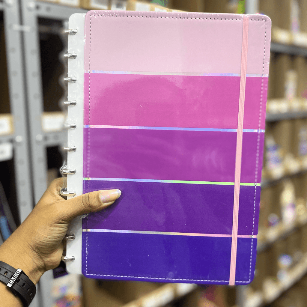 Caderno de Disco A4 PANTONE Rosa Lilás 29,5x21,5cm 11 Discos 80 Fls - IMPORTADO - UND