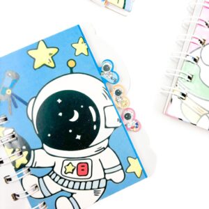 Mini Caderno Aramado Astronauta