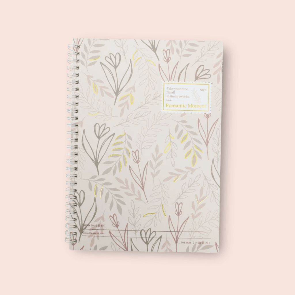 Caderno A5 Espiral Capa Dura Romantic MOMENT 65 fls 14,5x21cm - IMPORTADO - UND
