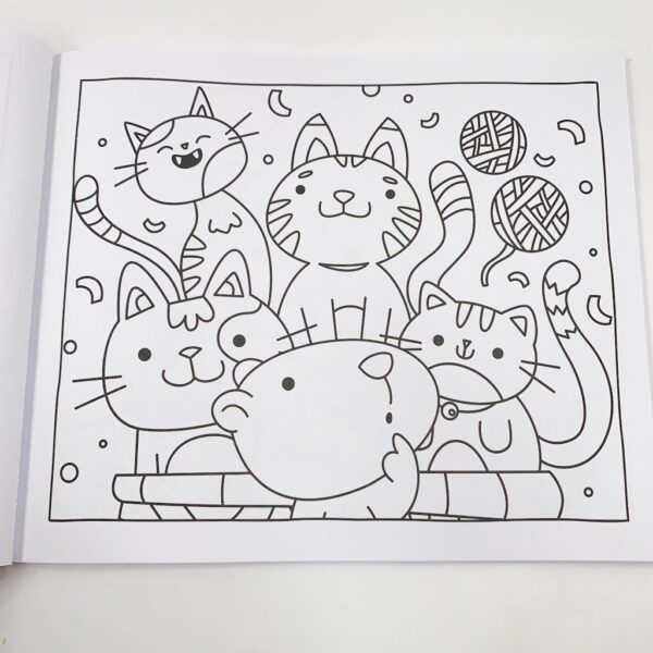 Livro de Colorir Fluffy Animals - CIRANDA - UND