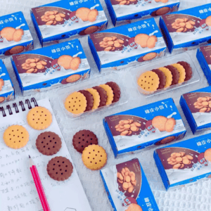 Borracha Fofa 3D c/ 6 Biscoitinhos  - IMPORTADO - CAIXINHA