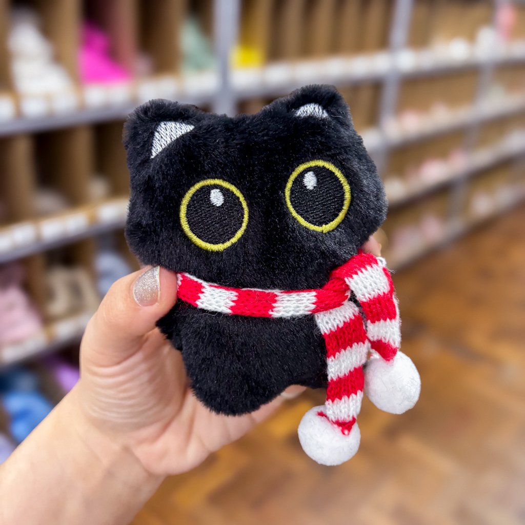 Chaveiro Tendência Charm Pelúcia Gato Preto - IMPORTADO - UND