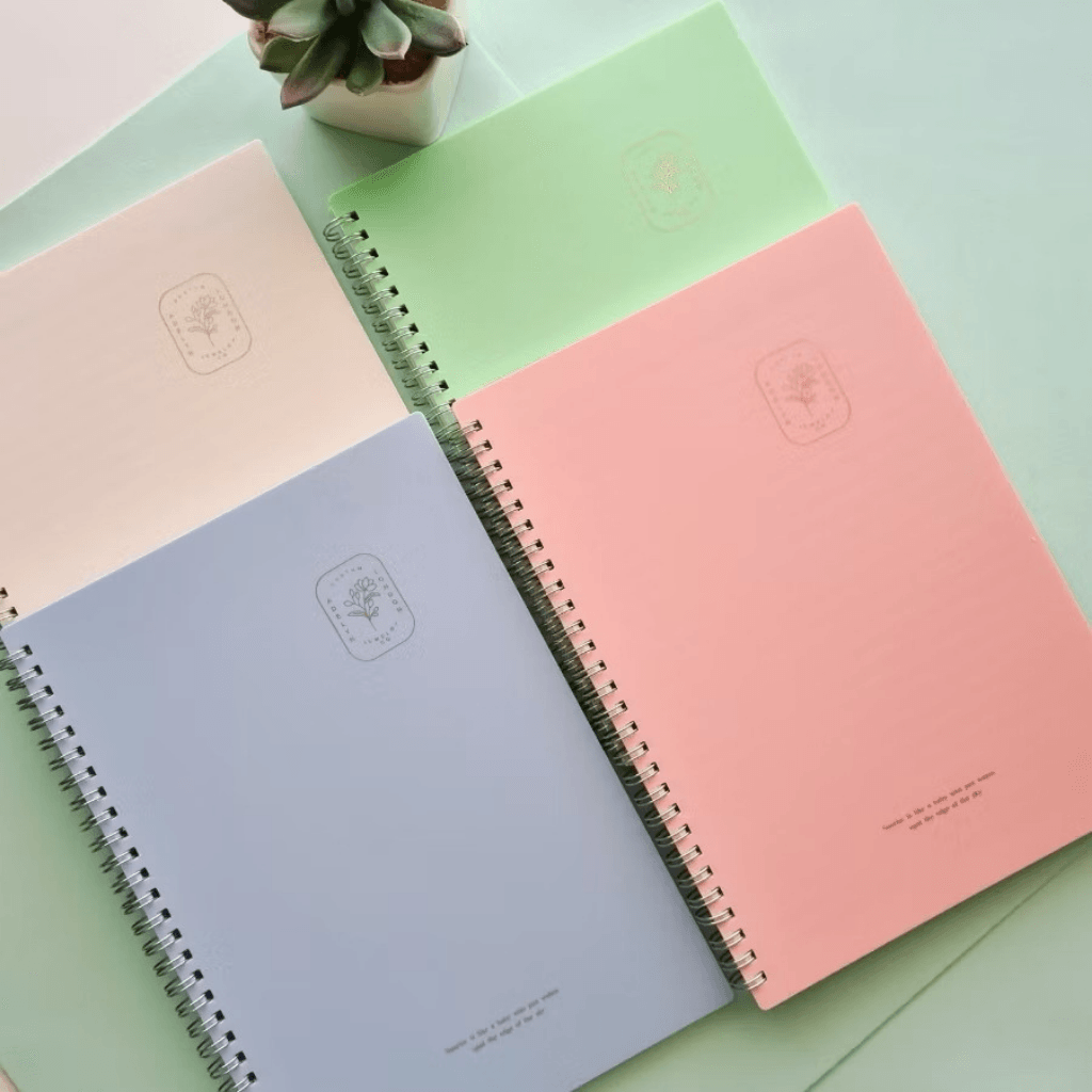 Caderno A5 Espiral  Flowers Color 70 fls 14,5x21cm - IMPORTADO - UND