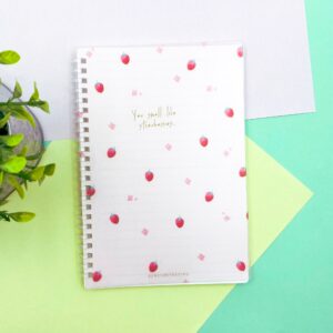 Caderno A5 Pautado Capa Plástica MORANGO 70 fls 14,5x21cm - IMPORTADO - UND