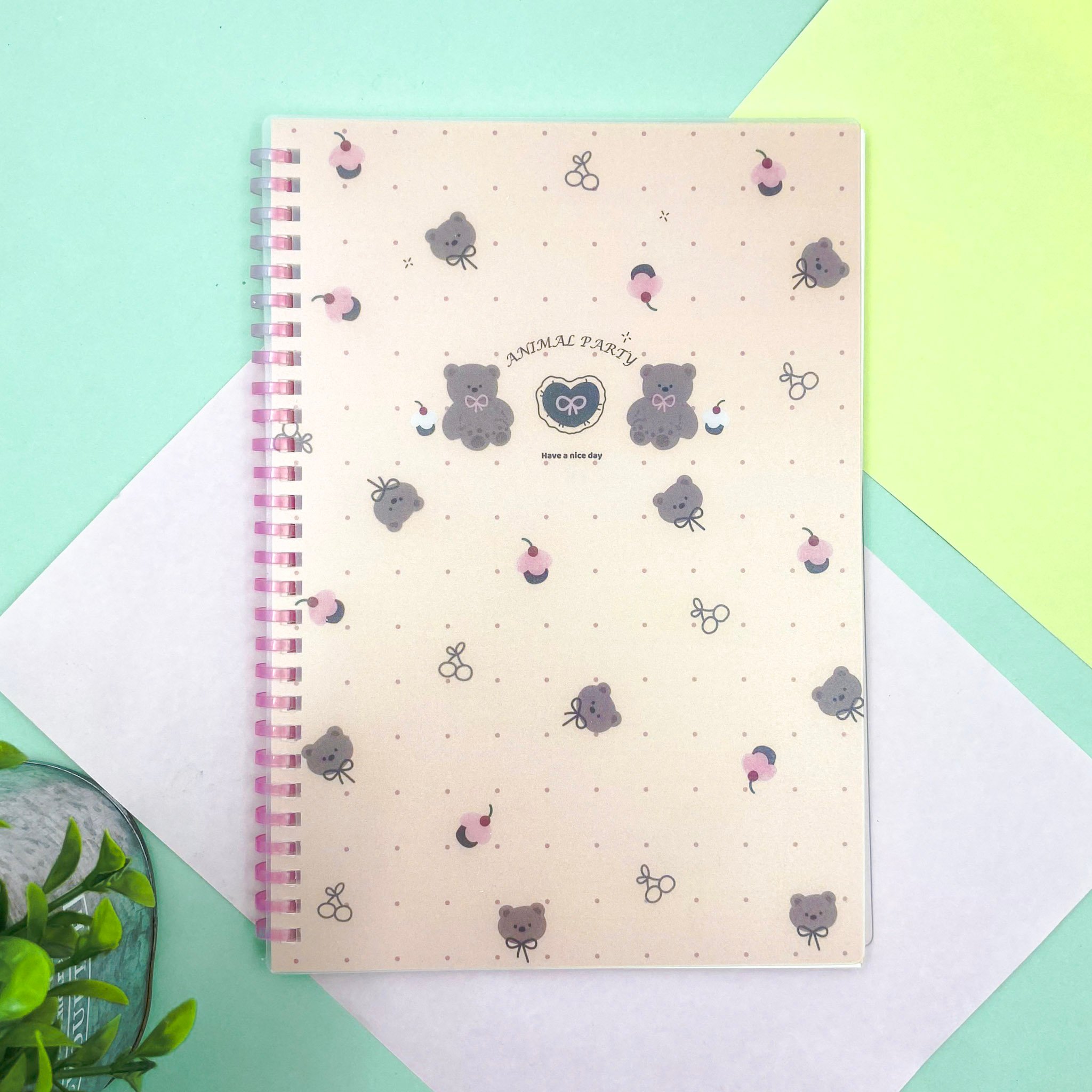 Caderno B5 Capa Plástica Bichinhos Fofos 70 fls 17,7x25,5cm - IMPORTADO - UND