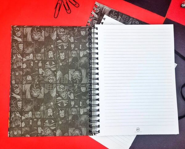 Caderno Smart Universitário 10 Matérias Marvel DAC