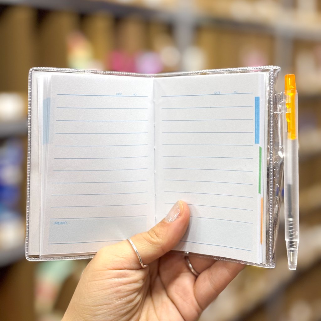 Caderno A7 Capa Plástica c/ Caneta Cachorro e Gato 68 fls 11x8 cm - IMPORTADO - UND