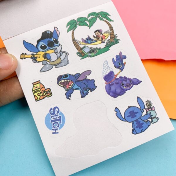 PROMO - Caderninho de Adesivos STITCH 12 Folhas - UND - FALTANDO 2 ADESIVOS