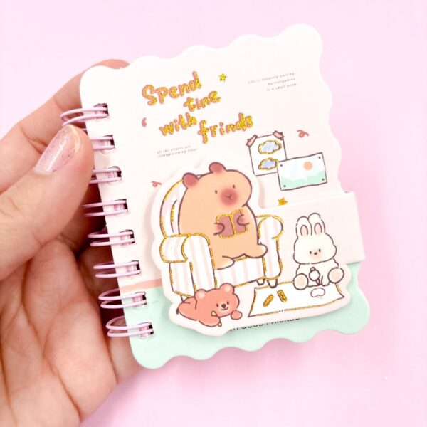Mini Caderno Aramado Folhas Decoradas Capivara Friends PP