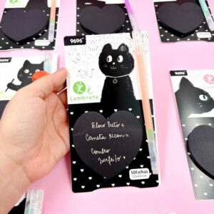 Bloco de Notas Adesivado Coração Preto c/ caneta Neon Gatinho