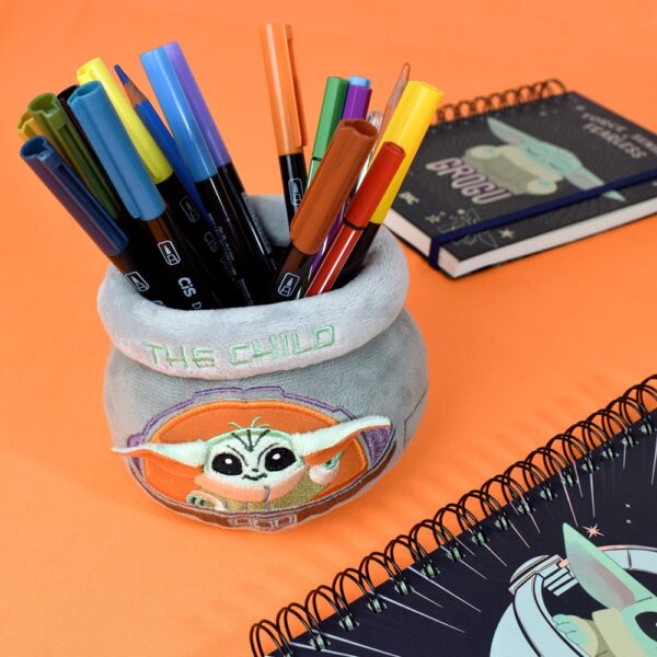 Organizador de Mesa Star Wats Baby Yoda Pelúcia Fluffy DAC