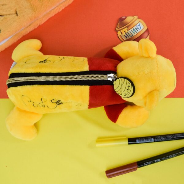Estojo Pelúcia Fluffy Ursinho Pooh DAC