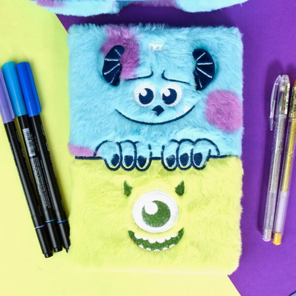 Caderno de Anotações Pelúcia Fluffy Monstros SA DAC